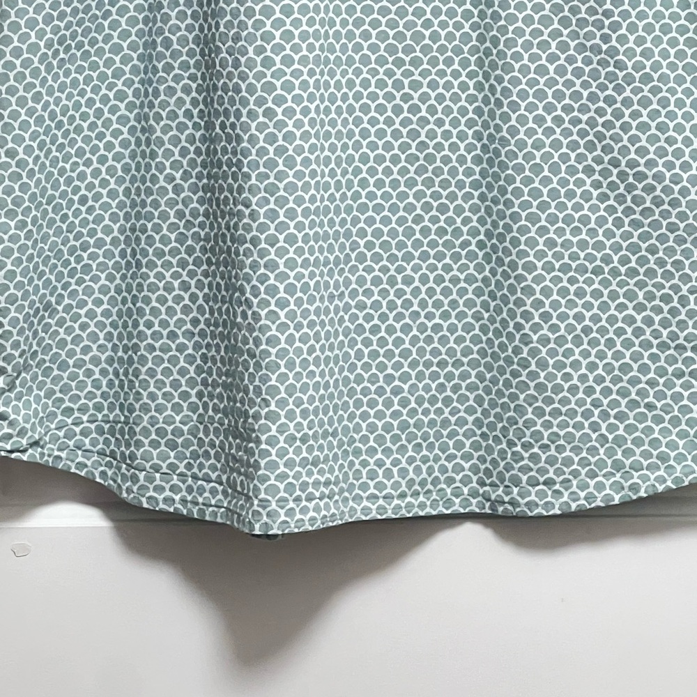 Faherty Playa Fish Scale Print Button Down Shirt … - image 6